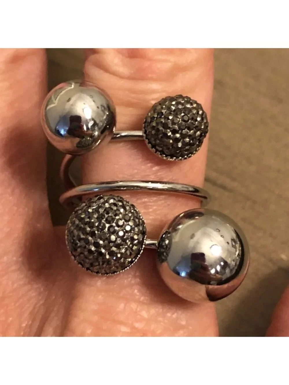Jewelry - Elegant Silver Double Ball Large Cocktail Statement Ring